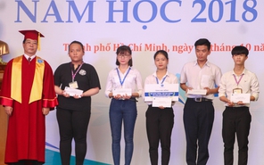 Nhiều trường đại học hỗ trợ sinh viên vì dịch COVID-19