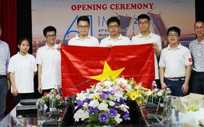 Học sinh lớp 10 đạt huy chương vàng Olympic Toán học quốc tế 2020