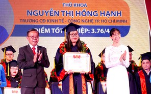 TP.HCM vinh danh 60 thủ khoa