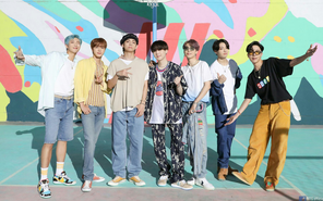 "Thuốc nổ" Dynamite tiếp tục mang về cho BTS cú đúp thành tích "khủng"