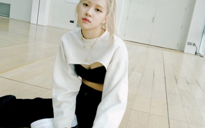 "Học lỏm" idol K-pop cách phối "áo què" sao cho thật phong cách