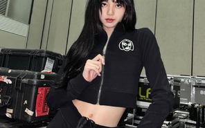 Lisa (Blackpink) cán mốc 50 triệu follow trên instagram
