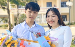 Gặp Đặng Văn Quang - chàng trai điểm 10 môn Ngữ văn