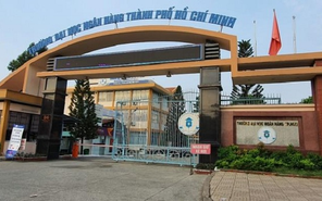 Điểm sàn nhận hồ sơ xét tuyển của ĐH Ngân hàng TPHCM là 17 điểm