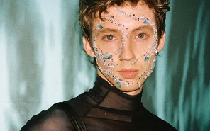 Thành công với ca hát, Troye Sivan lấn sân phim ảnh