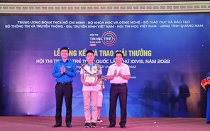 Đội tuyển tin học trẻ TPHCM đoạt giải nhì toàn đoàn Hội thi tin học trẻ toàn quốc