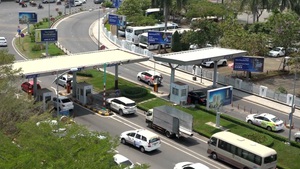 Tin nóng 24h: Vẫn quyết thu phí vào sân bay Tân Sơn Nhất