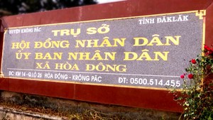 Góc nhìn trưa nay | Nhiều nghi vấn vụ Trưởng phòng Nội vụ bị ‘tố’ dùng bằng cấp 3 giả