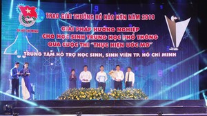 8 tập thể nhận giải thưởng Hồ Hảo Hớn năm 2019