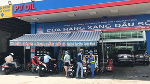 Tại TP.HCM, xăng A95 vẫn bán bình thường