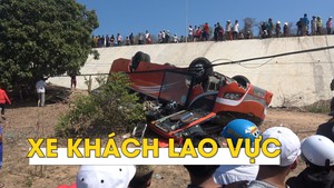 Xe khách lao vực, nhiều du khách nước ngoài bị thương