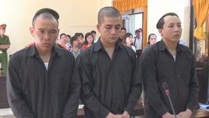 Giải quyết mâu thuẫn cho người khác, 3 bị cáo lãnh 24 năm tù