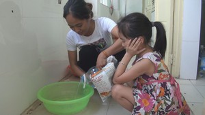 Bệnh viện sản nhi Nghệ An bị cúp nước nhiều ngày, bệnh nhân than trời
