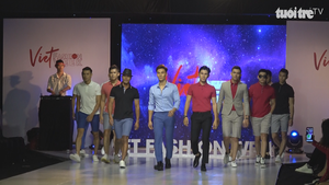 Viet Fashion Week - Tôn vinh thời trang Việt