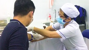 Video: Người dân TP.HCM rời Đà Nẵng từ 1-7, chủ động đến trạm y tế xét nghiệm COVID-19