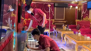 Video: Từ 10-1, cho phép karaoke, quán bar, massage ở TP.HCM mở cửa