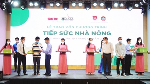 Tiếp sức nhà nông 2021: Nông dân Tây Ninh vui mừng nhận vốn vay không lãi suất