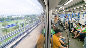 Metro số 1 chạy khoảng 200 chuyến mỗi ngày để người dân TP.HCM trải nghiệm trước khi chạy chính thức