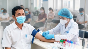 Bộ Y tế đề công bố lộ trình khám sức khỏe toàn dân, miễn viện phí