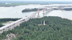 Cầu Thuận An 2.400 tỉ đồng ở Huế hoàn thành từ lâu nhưng đường dẫn còn chưa giải tỏa xong