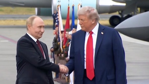 Ông Trump thông báo sẽ gặp ông Putin trong hai tuần tới nhằm kết thúc cuộc xung đột tại Ukraine