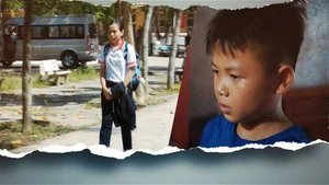 Những đoá hoa thơm vươn lên giữa bão dông