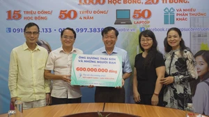 Thêm 600 triệu đồng ủng hộ chương trình Tiếp sức đến trường 2025
