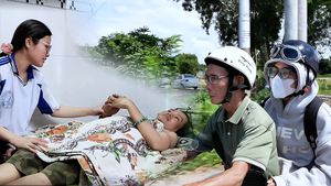 Bách Hợp, Quốc Dũng - Hai mảnh đời chung khát vọng đi học để thoát nghèo