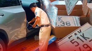 Chưa sang tên xe, chính chủ có thể bị phạt đến 12 triệu đồng