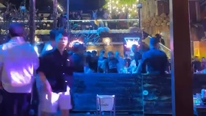 Hỗn chiến trong quán nhậu ở TP.HCM chỉ vì… mời bia rồi xin thêm đá