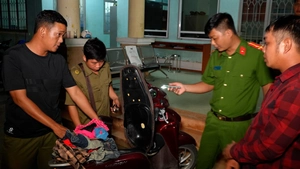 Chém 'tình địch' rồi chở bạn gái bỏ trốn từ Tây Ninh qua Đồng Tháp