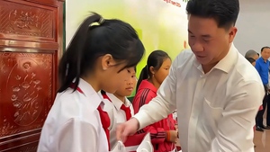 8 năm gieo mầm tri thức