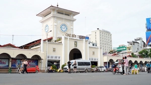 Góc nhìn trưa nay: Không gian ngầm Bến Thành tạo bước đột phá; Chuyện sống chung với lũ của người dân vùng ‘rốn lũ’