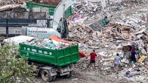 Điều tra: Lần theo đường đi của rác xây dựng và những bãi đổ trộm lan tràn