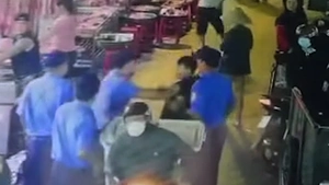 Công an TP.HCM điều tra vụ bảo vệ chợ đầu mối Hóc Môn hành hung người trong chợ