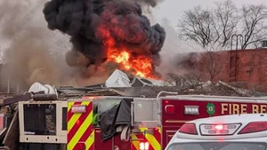 Khói lửa bao trùm nhà dưỡng lão Mỹ sau vụ nổ dữ dội, ít nhất 2 người chết