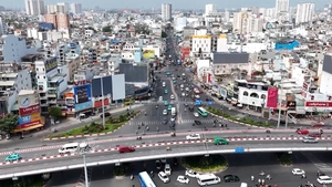 TP.HCM sẽ thử nghiệm các dịch vụ drone cứu hộ, giao hàng, ô tô bay