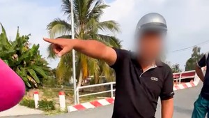 Xác minh vụ chặn xe người dân không cho qua cầu vào chợ quê ở Kiên Giang