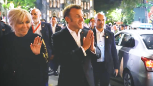 Bất ngờ với video Tổng thống Pháp Macron đăng trên mạng xã hội để cảm ơn Việt Nam