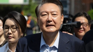 Cựu tổng thống Yoon Suk Yeol đi bỏ phiếu bầu cử