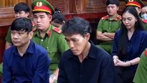 Mua bán hơn 117kg ma túy, Tuấn 'cọp' và đồng phạm thoát án tử vì được áp dụng luật mới