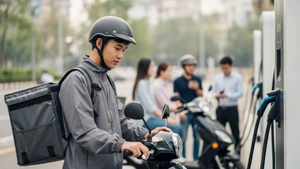 Các mốc thời gian tài xế xe công nghệ cần nắm khi đề án chuyển xe xăng sang xe điện được thông qua