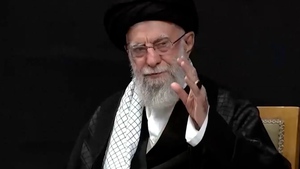 Lãnh tụ tối cao Iran lần đầu xuất hiện công khai kể từ xung đột với Israel