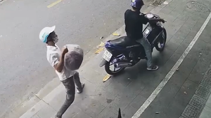 Bị 2 người đi xe máy lấy trộm 22kg thịt bò, 'khổ chủ' đăng clip cảnh báo