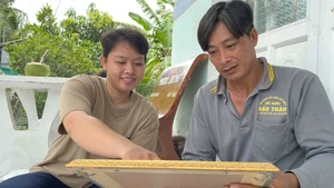 Từ đổ vỡ gia đình và nghèo khó, Kim Ngân nuôi ước mơ đến giảng đường để thay đổi số phận