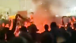 Iran tuyên bố quốc tang 3 ngày, kêu gọi tuần hành toàn quốc lên án bạo lực