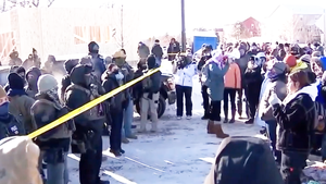 Biểu tình chống ICE khắp nước Mỹ sau vụ bắn người di trú