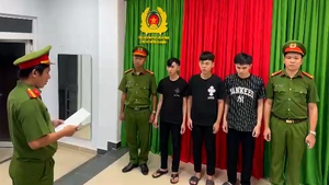 Bắt tạm giam nhóm thanh niên chém người gần cầu Ba Son do mâu thuẫn trên mạng