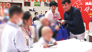 Chương trình 'Ước mơ của Thúy' mang Tết sớm đến 330 bệnh nhi ung thư ở Hà Nội