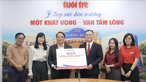VUS trao 60 suất học bổng tiếng Anh cho tân sinh viên khó khăn